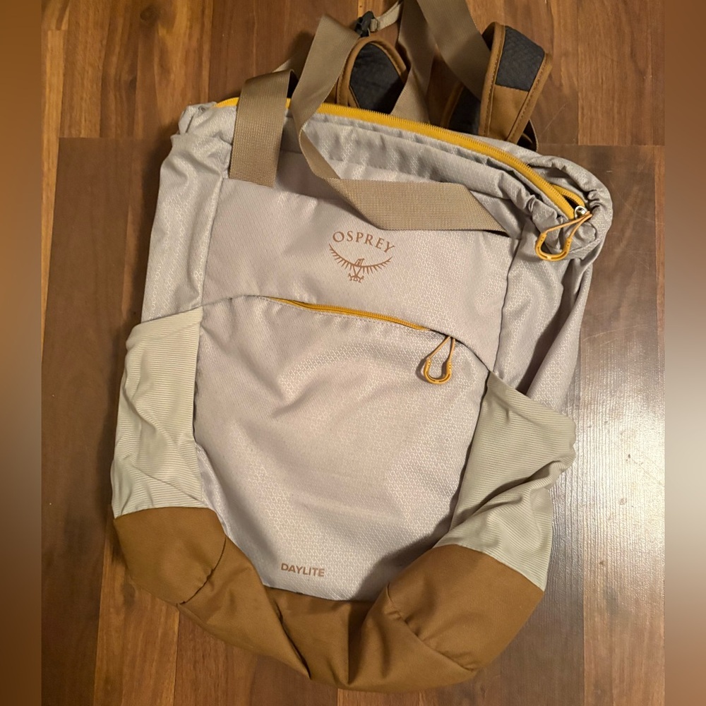 Osprey Daylite Tote Backpack
